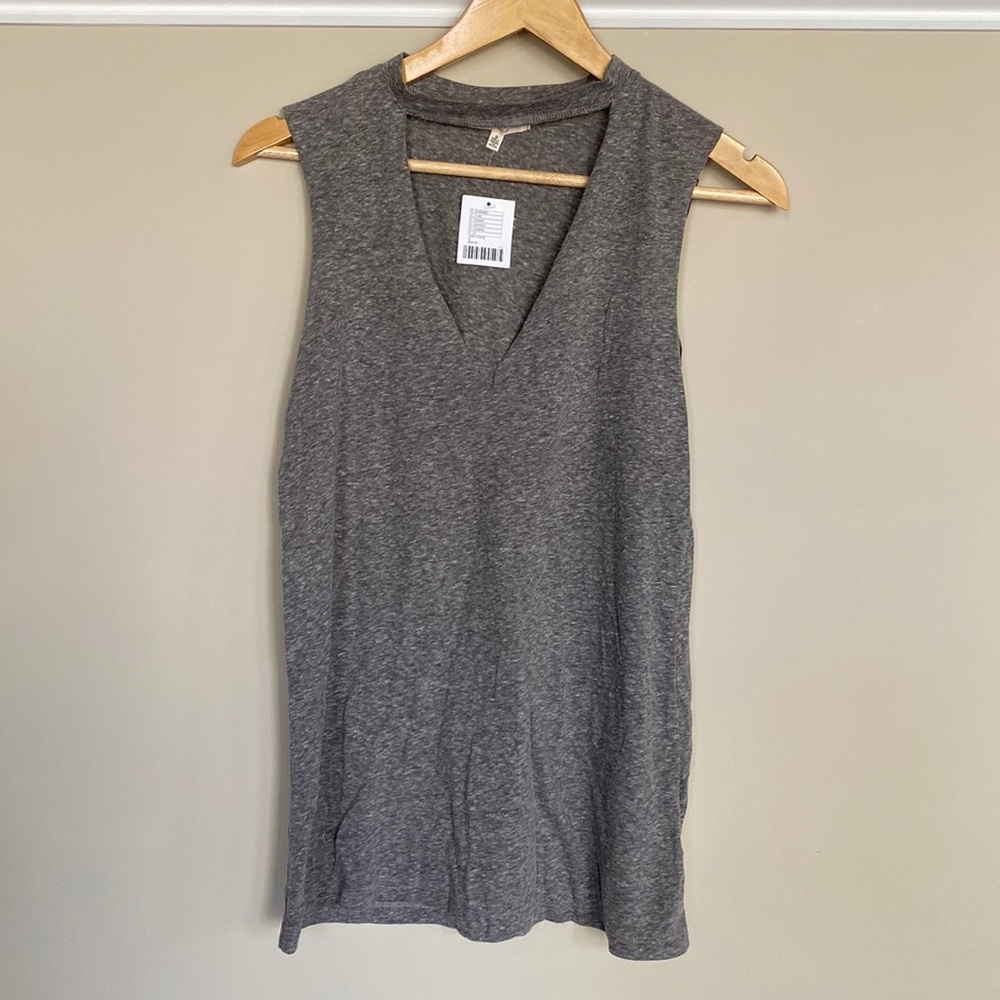 Truly Madly Deeply Keyhole Tank